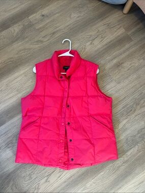 Lands' End Pink Quilted Puffer Vest with Snap Closure